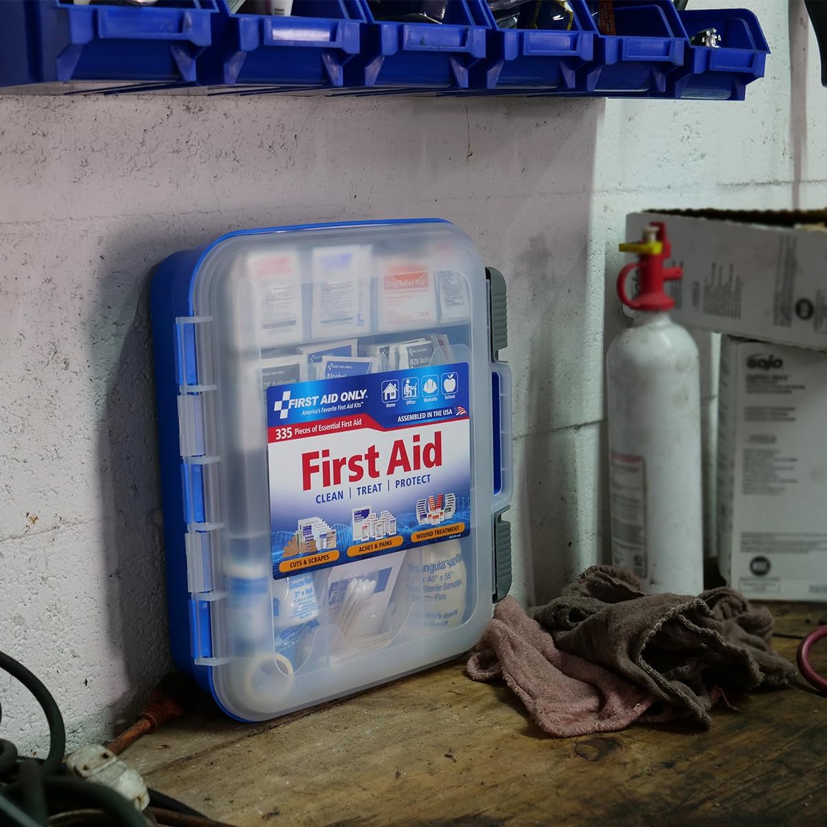 First Aid Only 91247 OSHA-Compliant First Aid Kit, All-Purpose 100-Person Emergency First Aid Kit for Business, Worksite, Home, and Car, 335 Pieces, Multicolored
