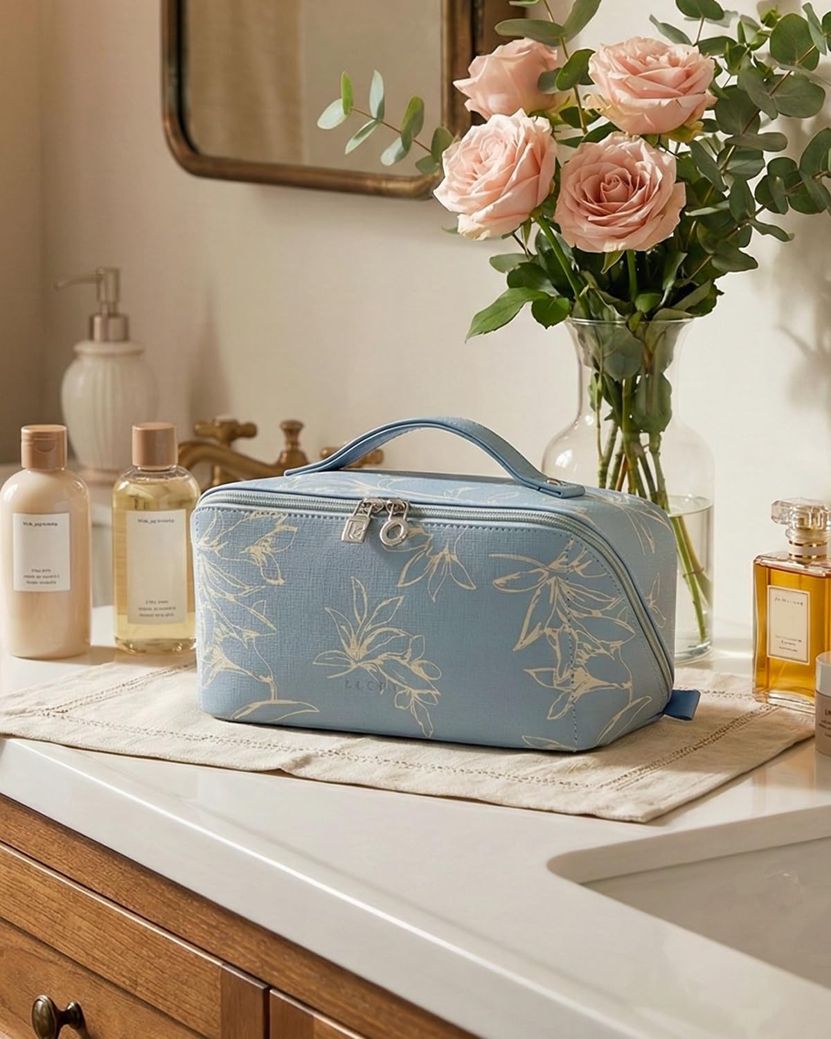 EACHY Travel Makeup Bag, Large Capacity Cosmetic Bags for Women, Waterproof Portable Pouch Open Flat Toiletry Bag Pattern Makeup Bag (F-Blue)