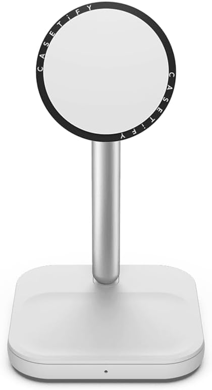 CASETiFY PowerThru 2-in-1 Charging Stand - Soccer Pitch