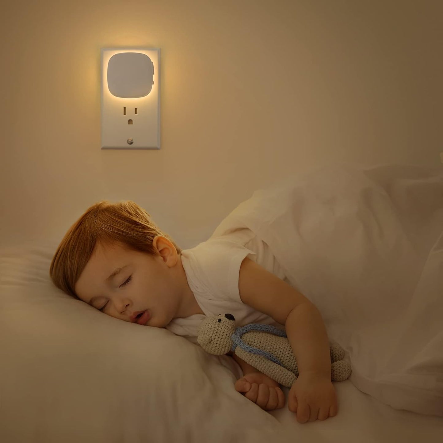 AUVON Plug-in LED Backlit Night Light with Motion Sensor & Dusk to Dawn Sensor, 2200K Soft Warm White Nightlight with 1-50lm Dimmable Brightness for Adults & Kids' Bedroom, Bathroom, Hallway (4 Packs)