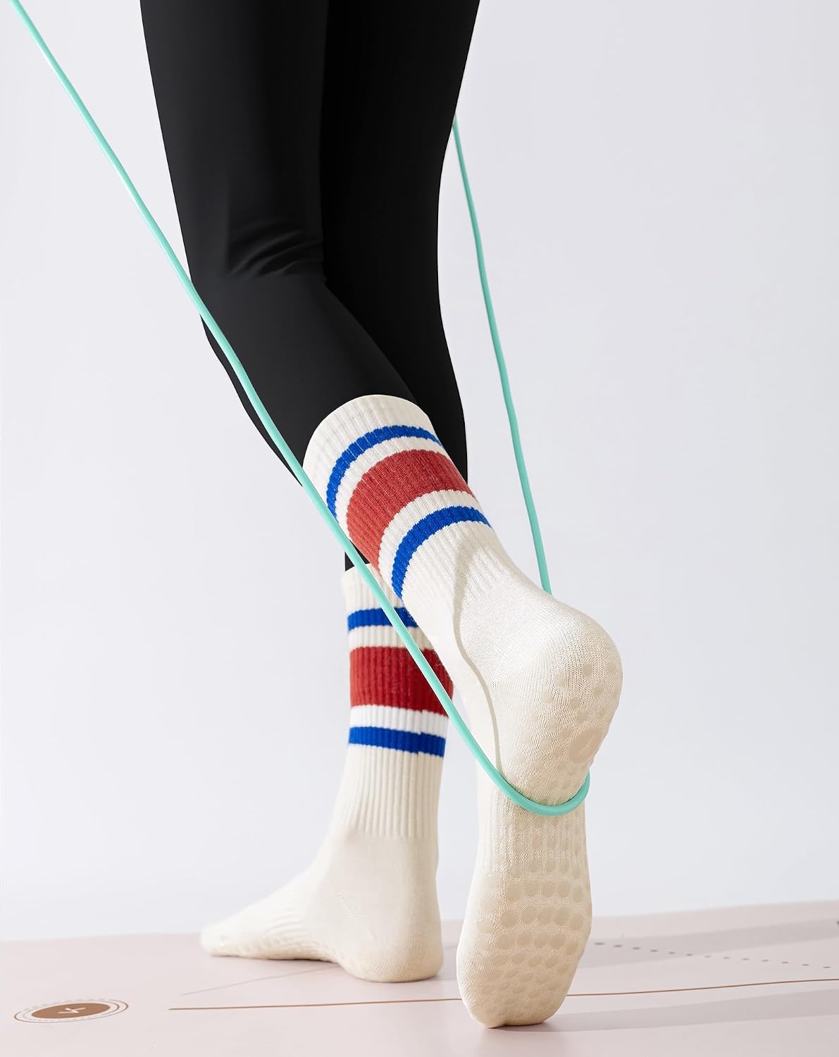 Yawlsow Pilates Grip Socks for Women Yoga Grippy Striped Retro Crew Socks Non Slip Sticky Barre Sock with Grippers 3/5 Pairs
