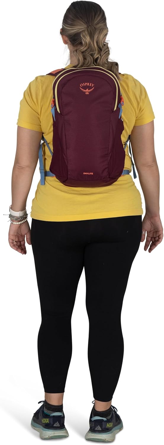 Osprey Daylite Commuter Backpack, Moody Burgundy