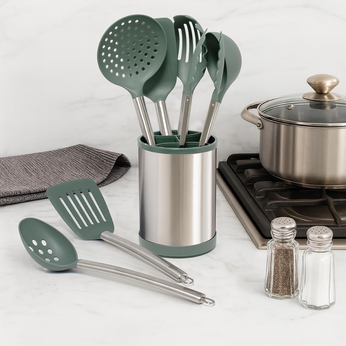 Glad Kitchen Utensils Set, 8pcs - Nonstick Cooking Tools with Stainless Steel Handles & Rotating Utensil Holder - Turners, Ladle, Spoon, Tongs, Spaghetti Server, and Skimmer - Dishwasher Safe, Green