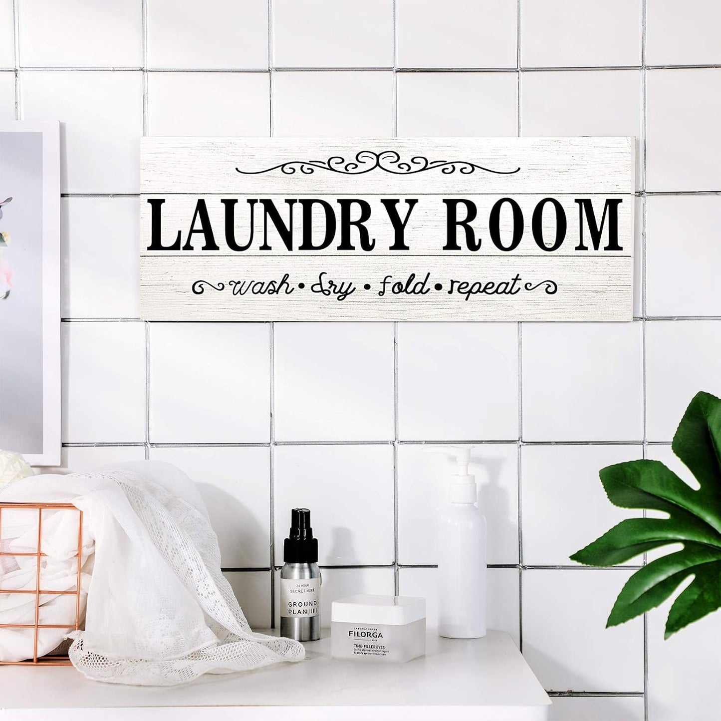 Laundry Room Decor Sign Wooden Rustic Farmhouse Family Laundry Room Wall Sign Wash Dry Fold Repeat Wall Decor Prints for Home, 16 x 6 Inches(White)