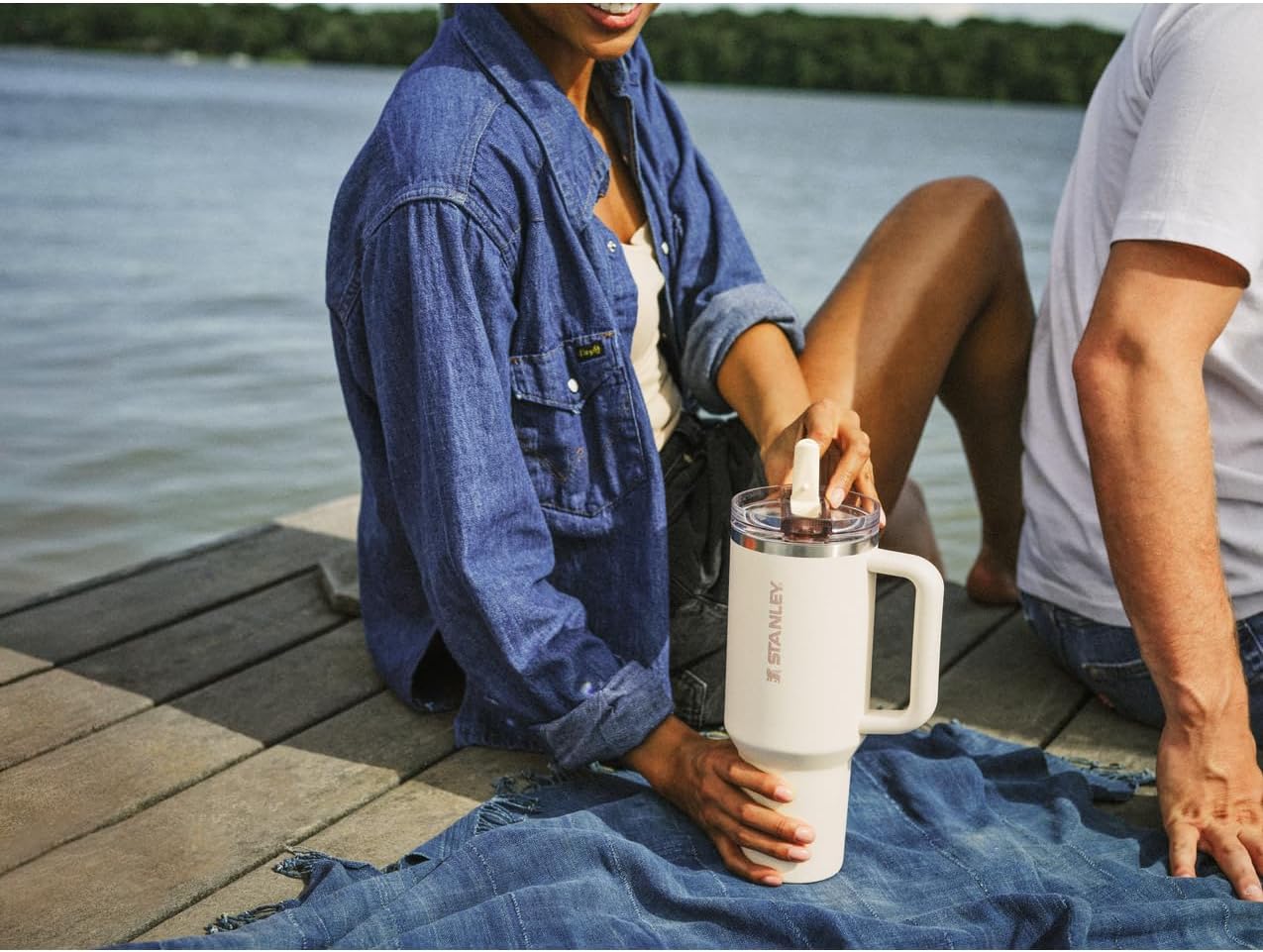 STANLEY Quencher ProTour Flip Straw Tumbler with Leakproof Lid 40 oz | Built-In Straw and Handle | Cup Holder Compatible for Travel | Insulated Stainless Steel Cup | BPA-Free | Black