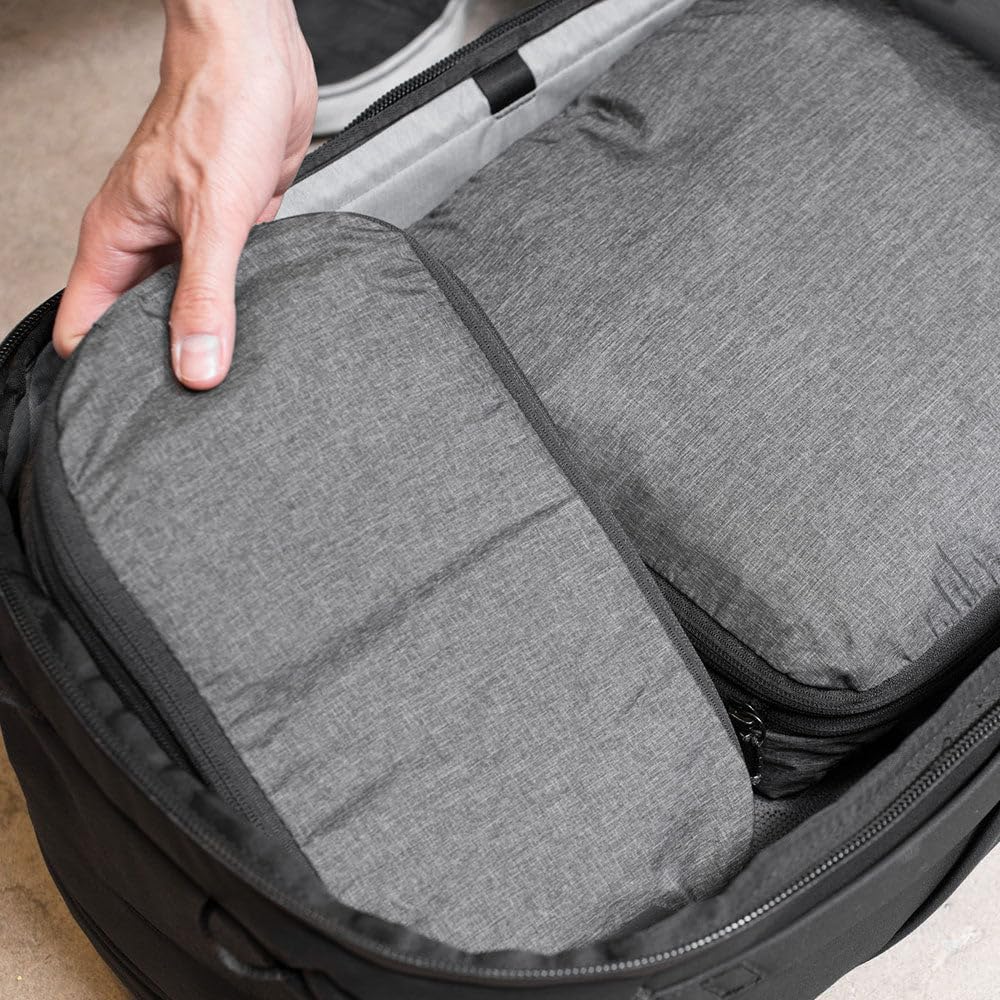Peak Design Packing Cube, Charcoal, Weatherproof Luggage Cube with Dual Compartment Organization, Expansion and Compression, Zipper Opening, Travel Organizer for Men and Women, Size M