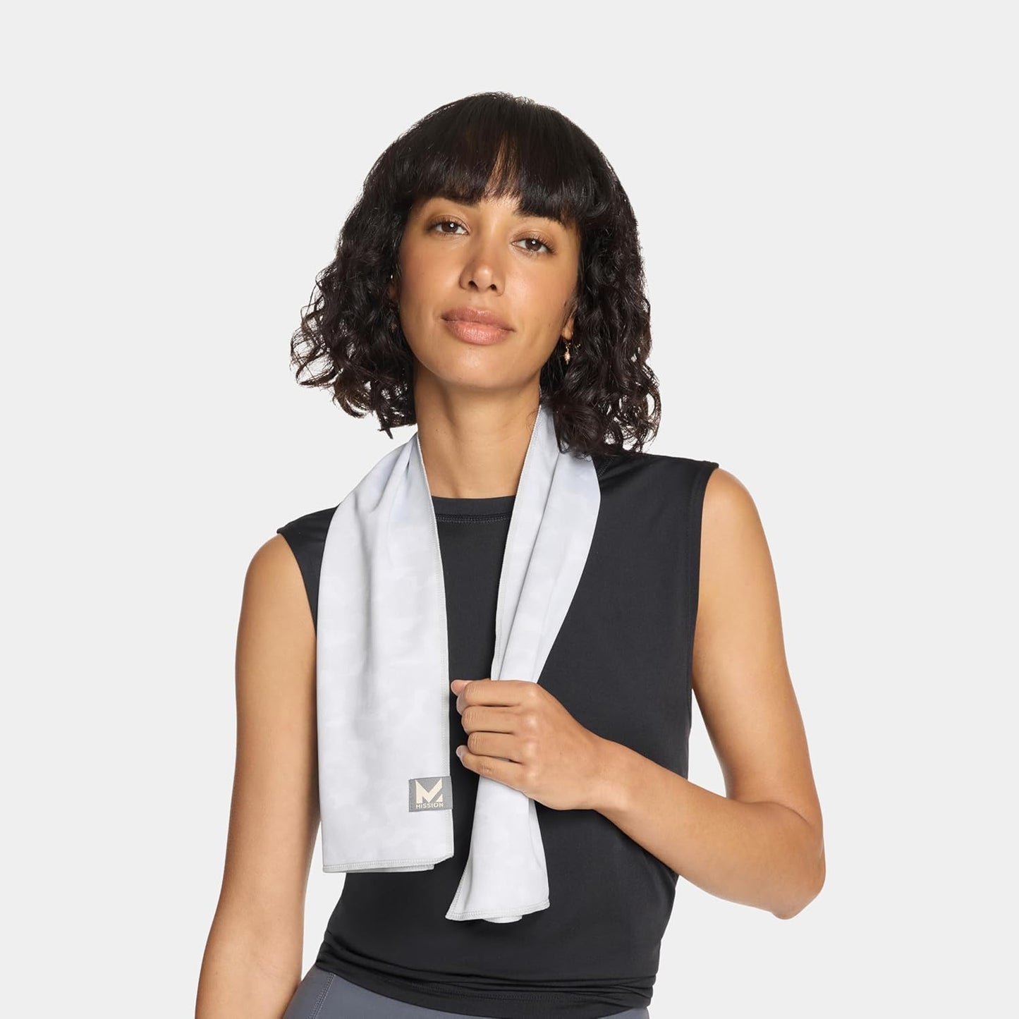 MISSION Max Plus Cooling Towel- Soft, Durable Microfiber - Cools Up to 3 Hours - UPF 50 Sun Protection - Machine Washable
