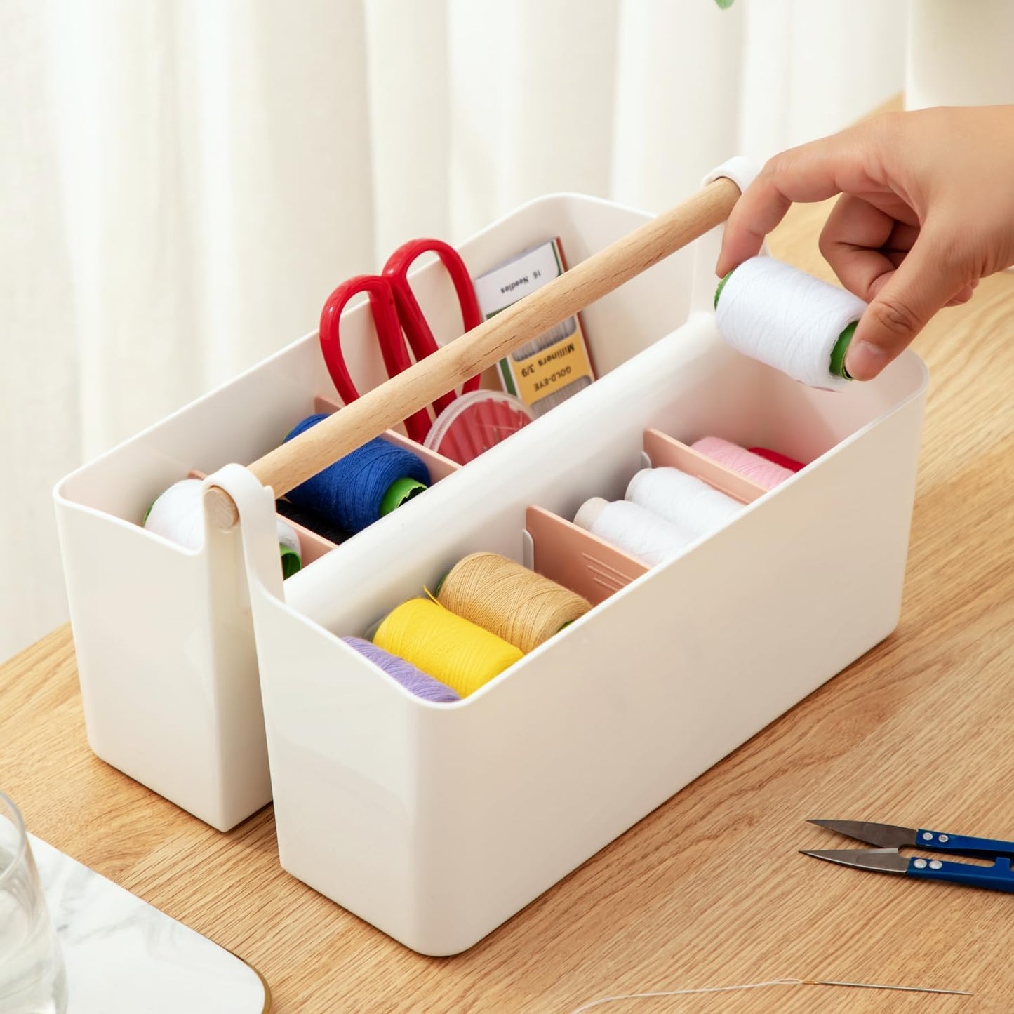 Vidifor Large Plastic Portable Caddy with Handle, Storage Organizer Bin with Adjustable Dividers for Art Supplies, Crafts, Colored Pencils, Makeup Desk