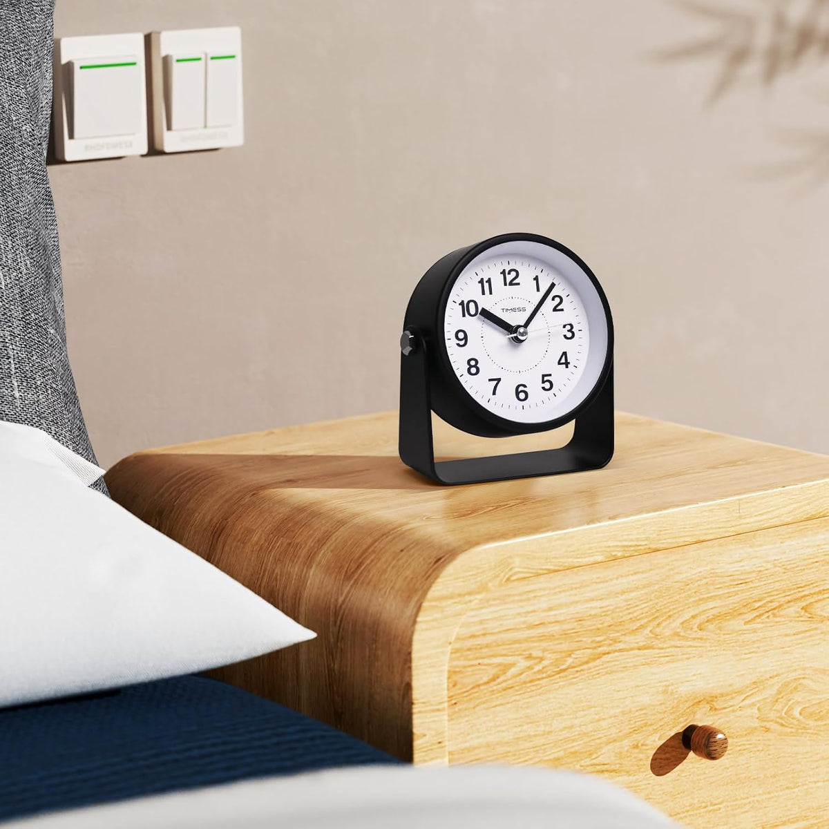 TIMESS Analog Alarm Clock with Snooze & Light, Silent Non-Ticking, Black