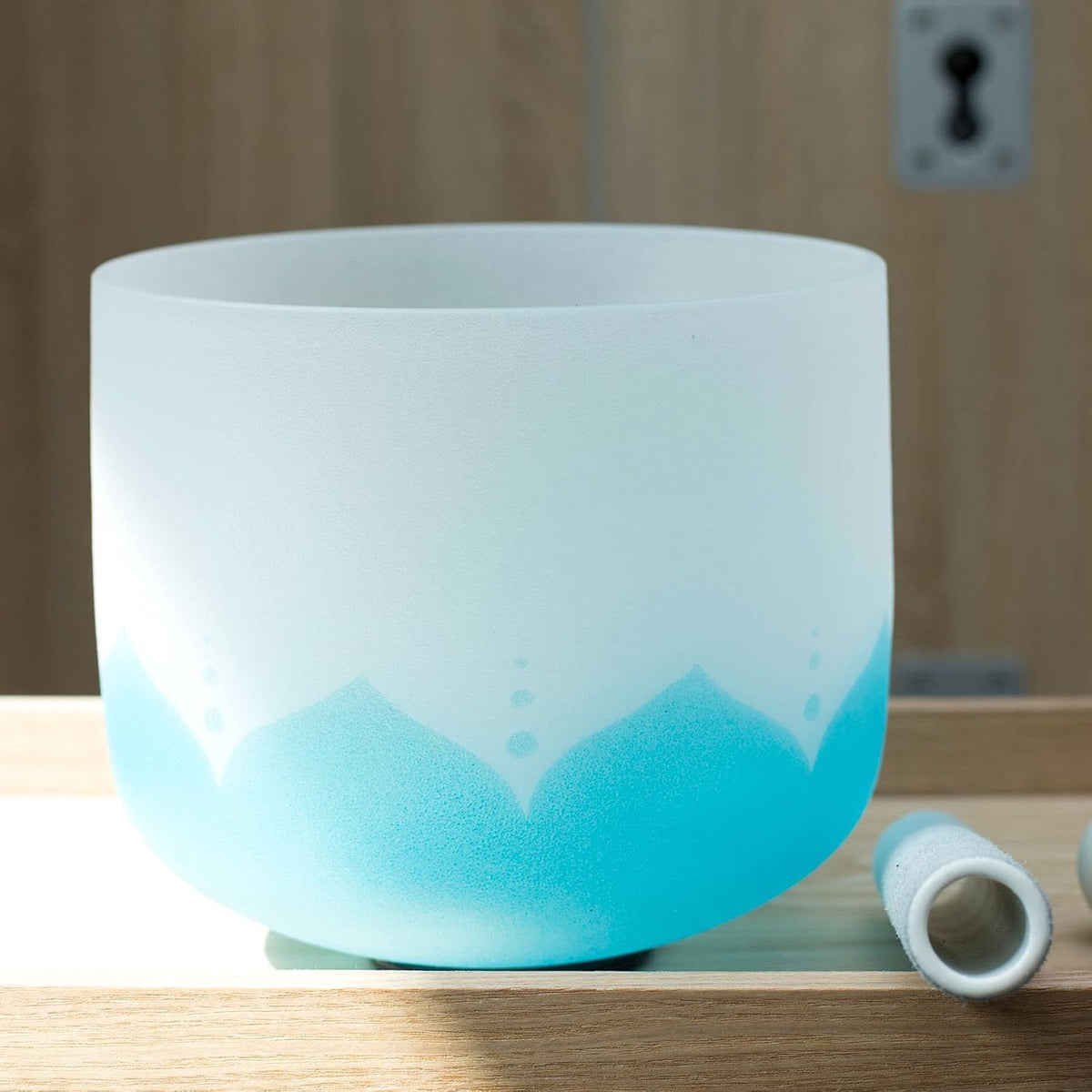 Leize Quartz Crystal Singing Bowl F Note Heart Chakra White 8" with Heavy Duty Carrying Case Suede Striker