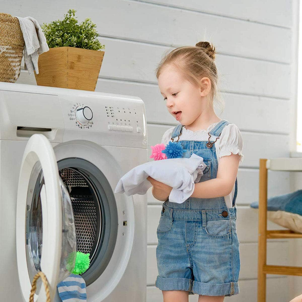 Washer Balls,Reusable Tangle-Free Eco-Friendly Laundry Scrubbing Balls,Solid Colorful Laundry Washing Balls Enhance Your Machine Cleaning Power (15 Pcs)