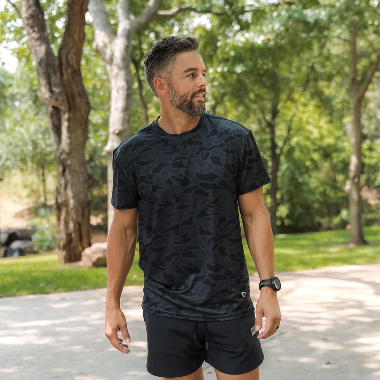 Burlebo Go to Tee – Men’s Lightweight Performance Shirt with UPF 50 Sun Protection