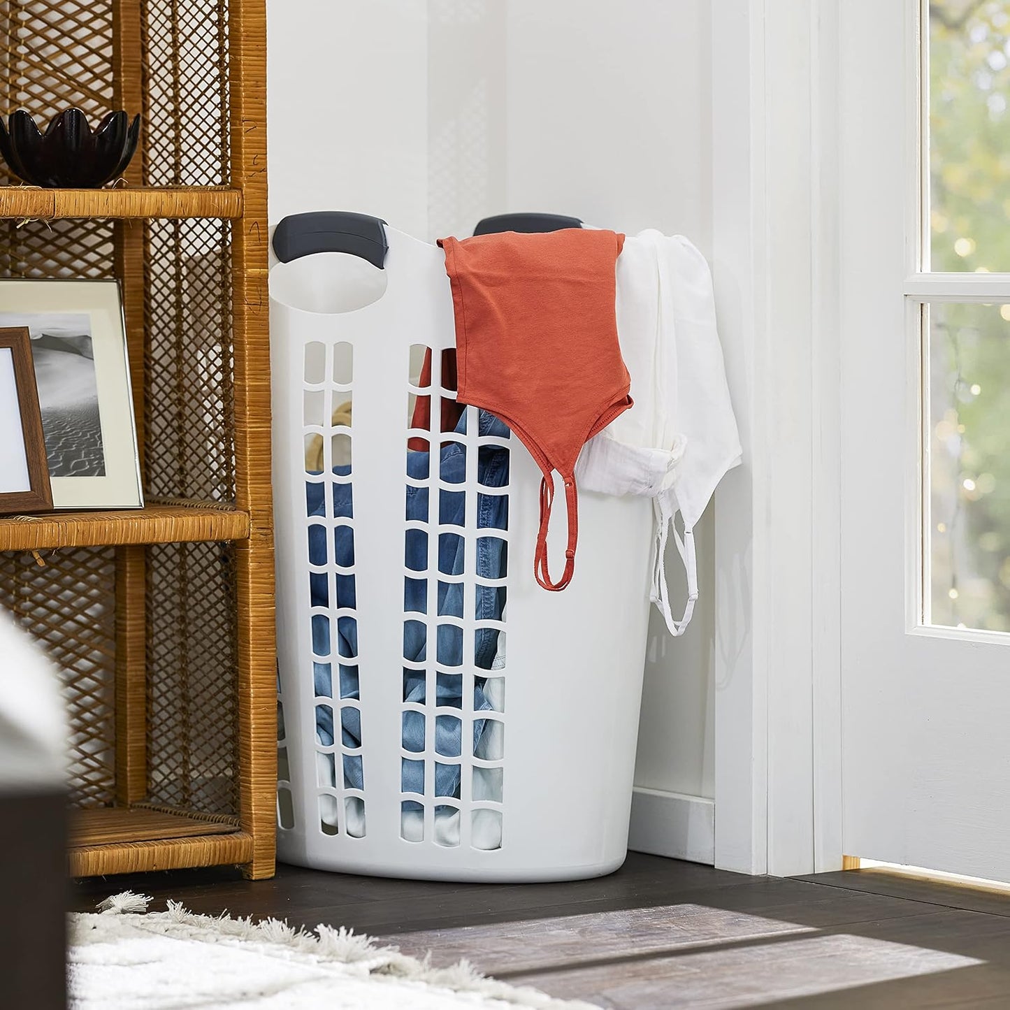 Gracious Living 4 Pack Easy Carry Flex Hamper, Large 87.5L Laundry Basket | Lightweight Plastic Ventilated Clothes Bin with Handles, White