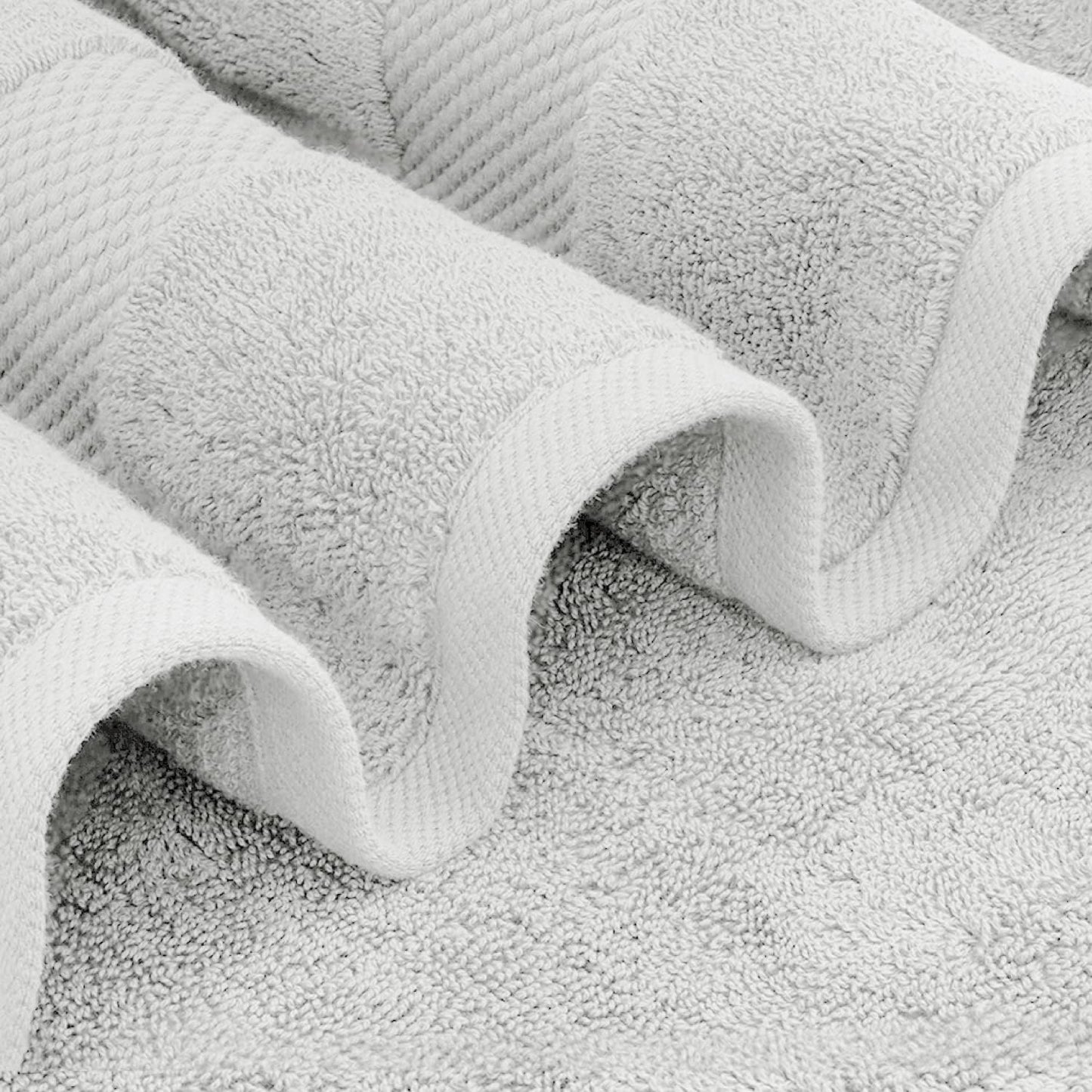 White Classic Luxury Bath Towel Set of 8 Pieces - 100% Turkish Cotton Highly Absorbent Towels for Bathroom, 2 Luxury Bath Towels 700GSM, 2 Hand Towels, 4 Washcloths, Silver