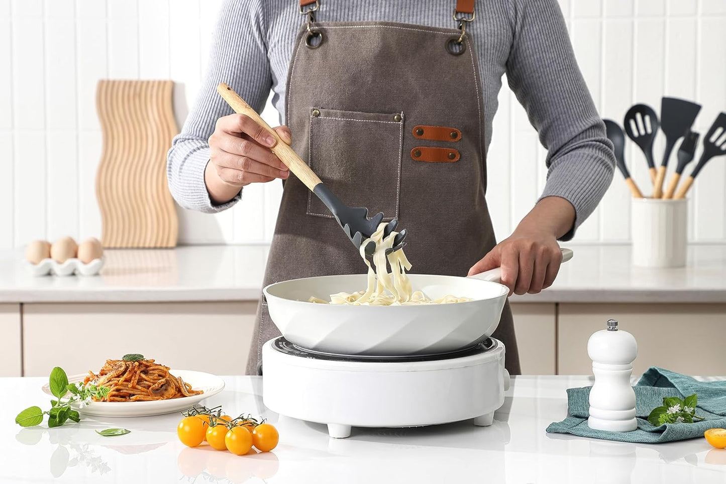 Kitchen Utensils Set 6 PCS, Non-Toxic Cooking Utensils with Heat-Resistant Silicone Spatula, Large Serving & Slotted Spoon, Flexible Spatulas, Brush and Spaghetti Rake - Ideal Starter Set
