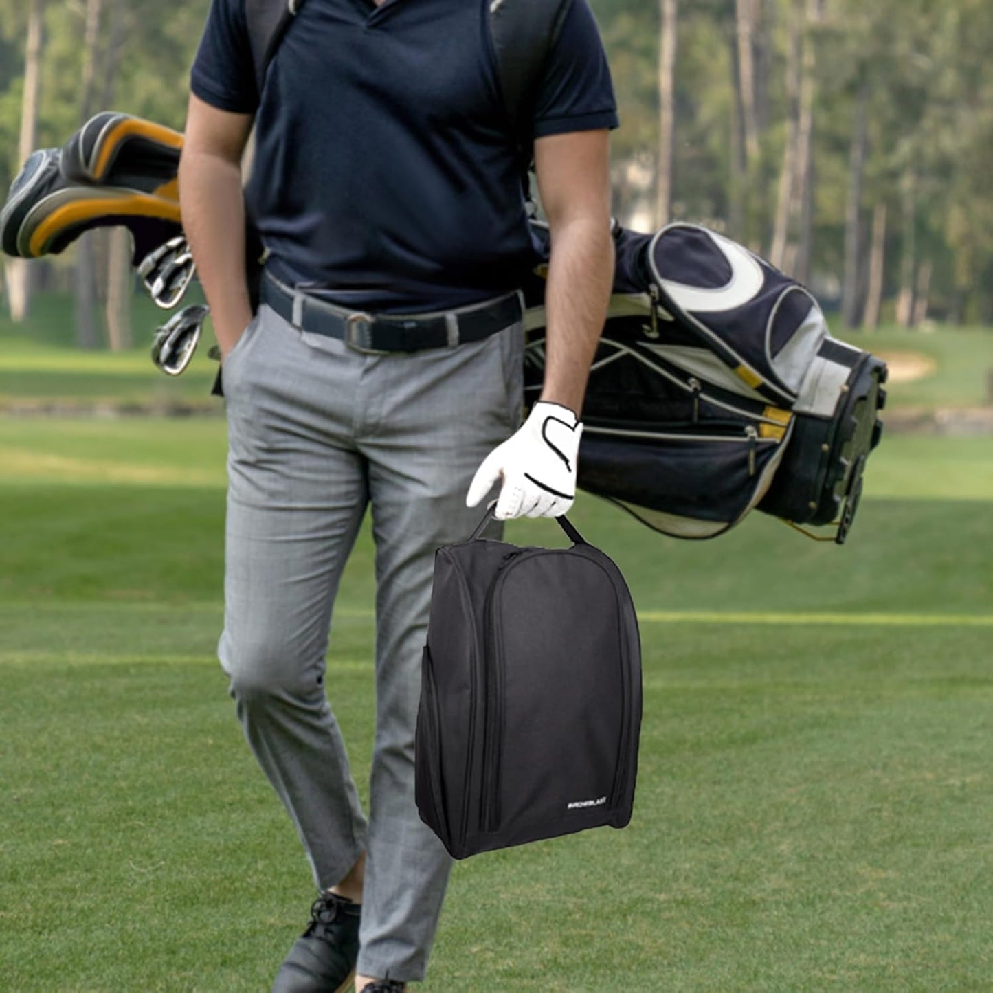 Golf Shoe Bag, Zipper Sports Shoe Strap Bag with Side Accessory Pocket for Storing Golf Accessories, Padded Golf Shoe Carry Bags with Clasped Strap Handle (Black)