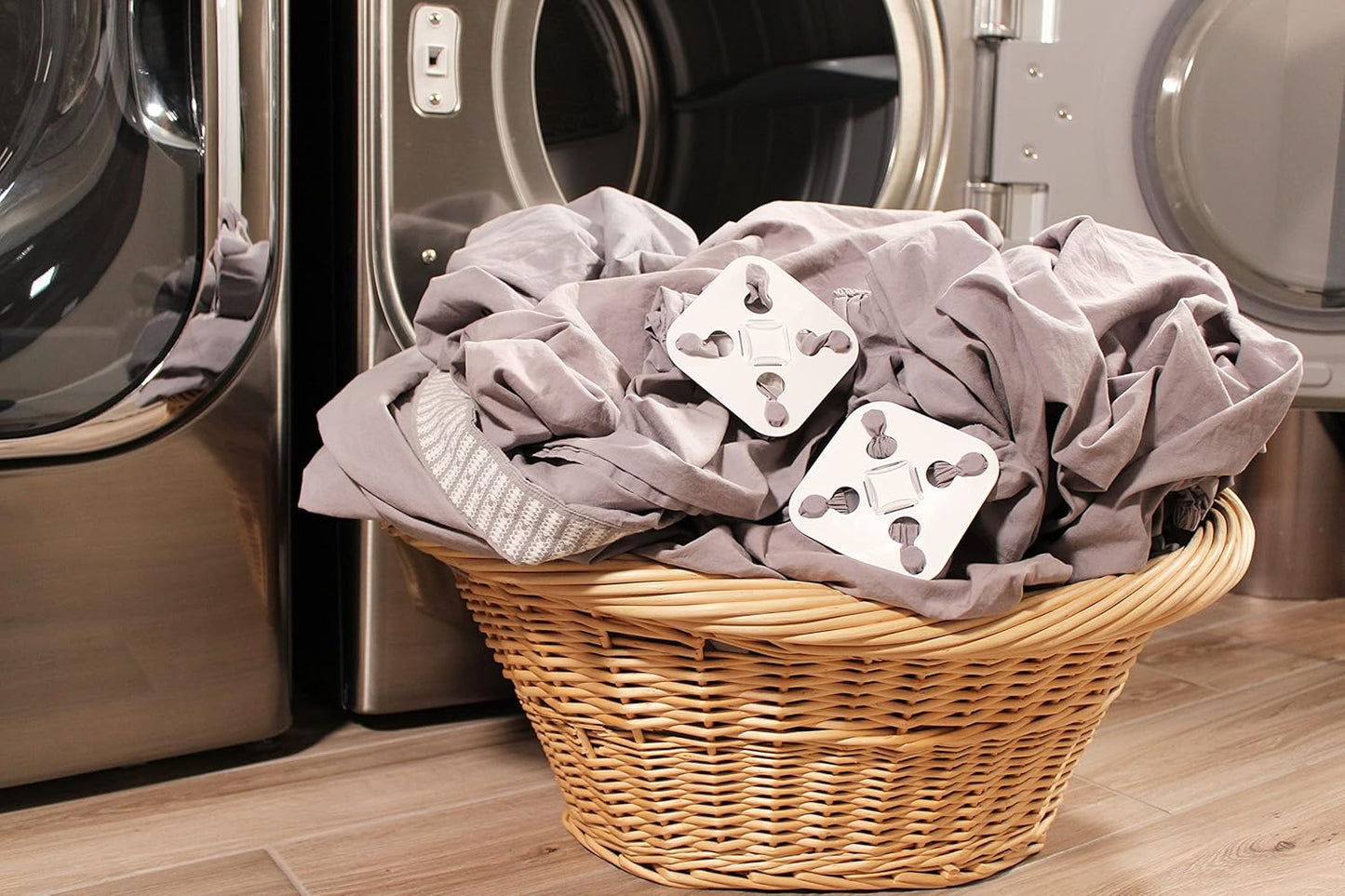 Wad-Free Bed Sheet Detangler Reduces Laundry Tangles - As Seen on Shark Tank, Made in USA