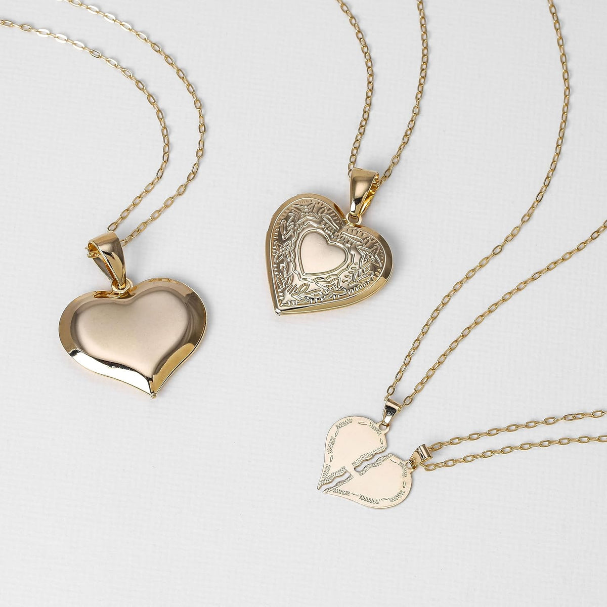 Vintage Style Leaf Etched Heart Photo Locket Necklace 18K Gold Plated