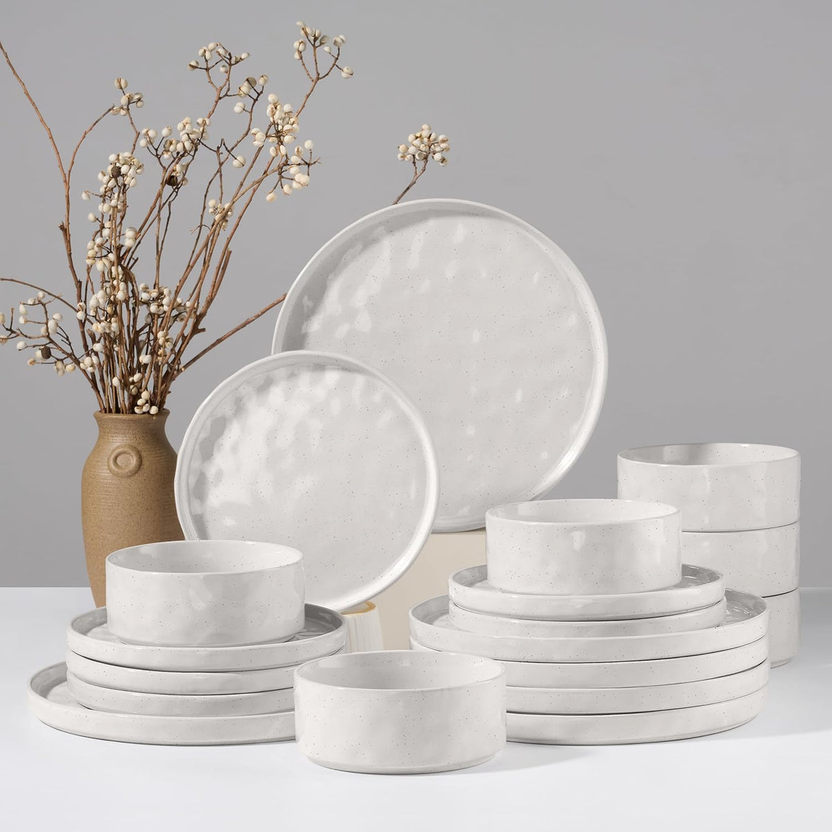 HaWare Dinnerware Sets, 18-Piece Plates and Bowls Set, Speckled White