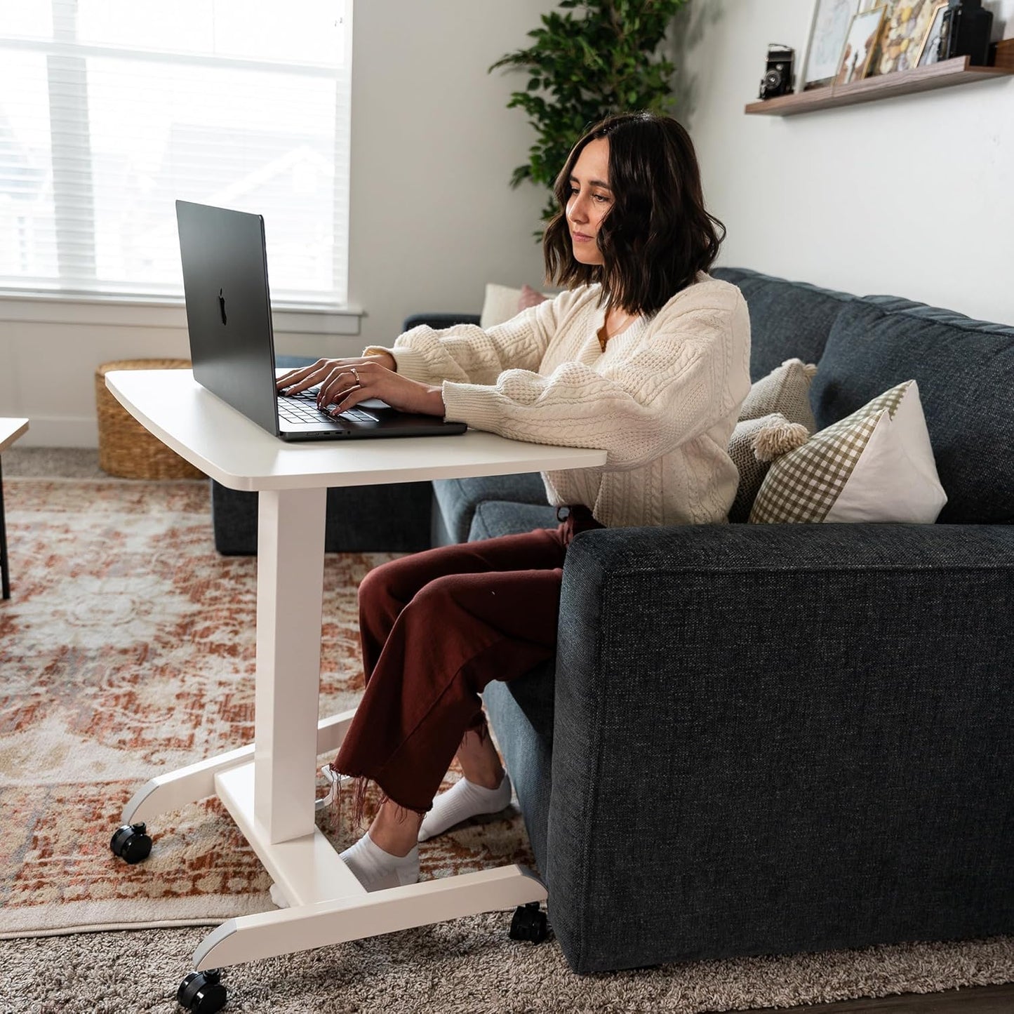 Mount-It! Adjustable Rolling Laptop Desk, Mobile Standing Desk with Wheels, Small Sit-Stand Computer Cart for Home, Office, or Classroom, 29.6–44.2" Height, 23.6"x20.5" Desktop, White