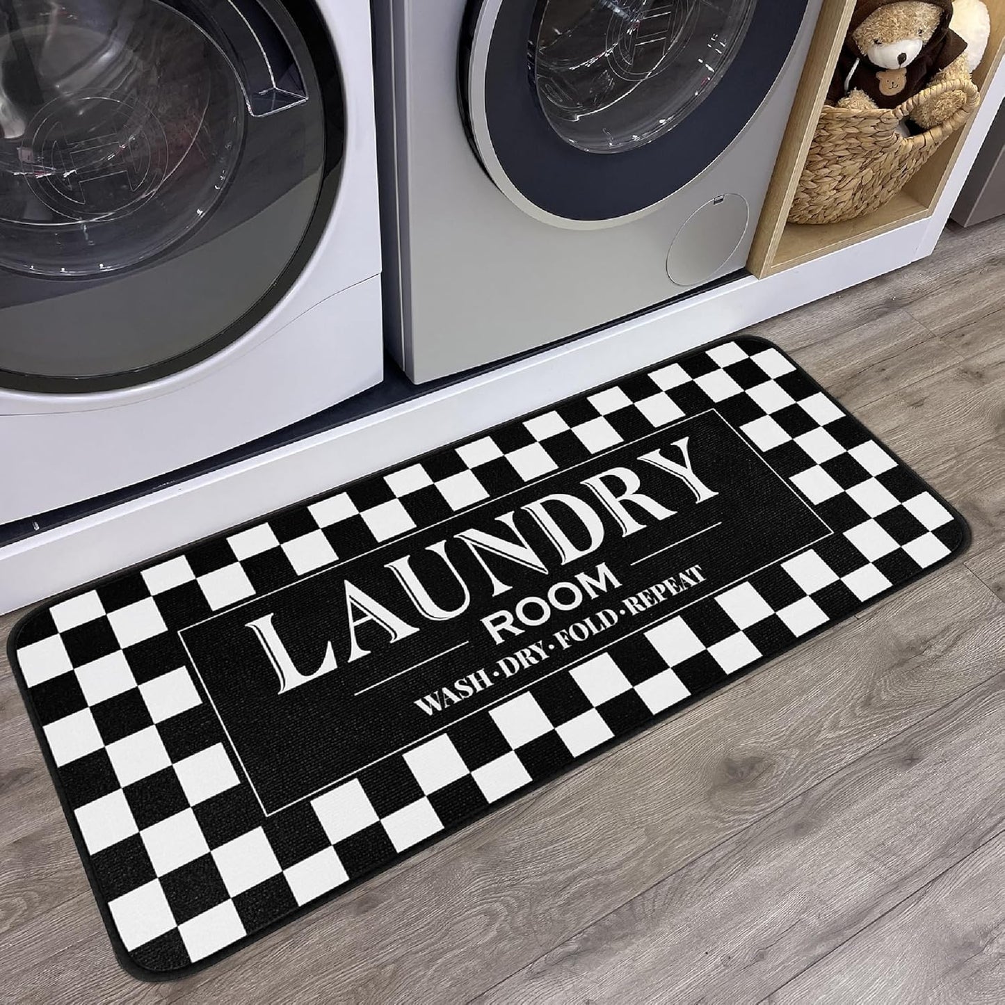 ROMAMIGO Laundry Room Rug Runner Non Slip Laundry Mats Mudroom Laundromat Runner Farmhouse Kitchen Floor Mat Bathroom Laundry Room Decor Accessories(20 X 47 inch, Black Checkerboard)
