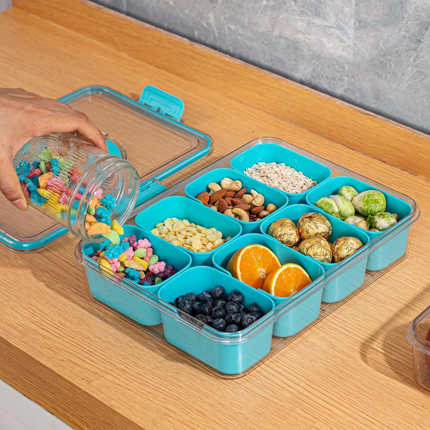 WACOI Divided Snack Serving Tray with Lid and Handle Travel Snackle Charcuterie Container Portable Storage Organizer for Candy, Fruits, Nuts, Snacks, Party, Picnic (1pack, Lake blue)