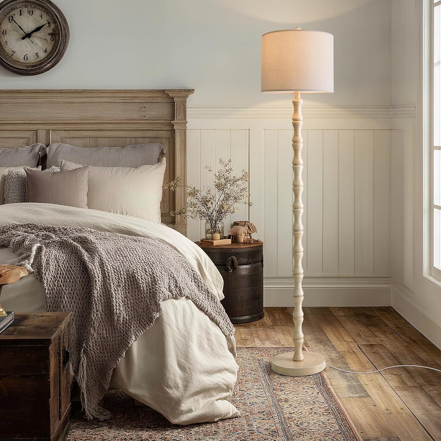 BOBOMOMO 62" Rustic Farmhouse Floor Lamp Antique White with Remote & Dimmable 9W Bulb, 3 Color Temperatures Resin Standing Lamp, Retro Tall Lamp for Living Room, Bedroom, Nursery, Office, Reading Nook